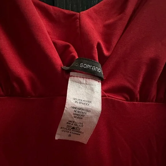 Vintage Y2K Red Pleated Dress - Picture 3 of 9